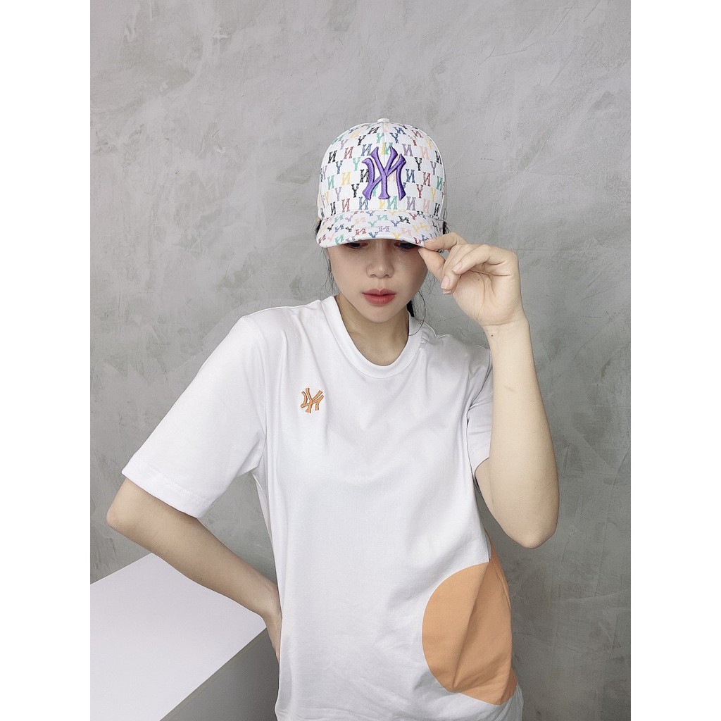 (HÀNG XUẤT XỊN) Mũ / Nón das nhiều logo màu N05 BASEBALL MONOGRAM CAP WHITE/MULTICO Made in Vietnam full tem tag