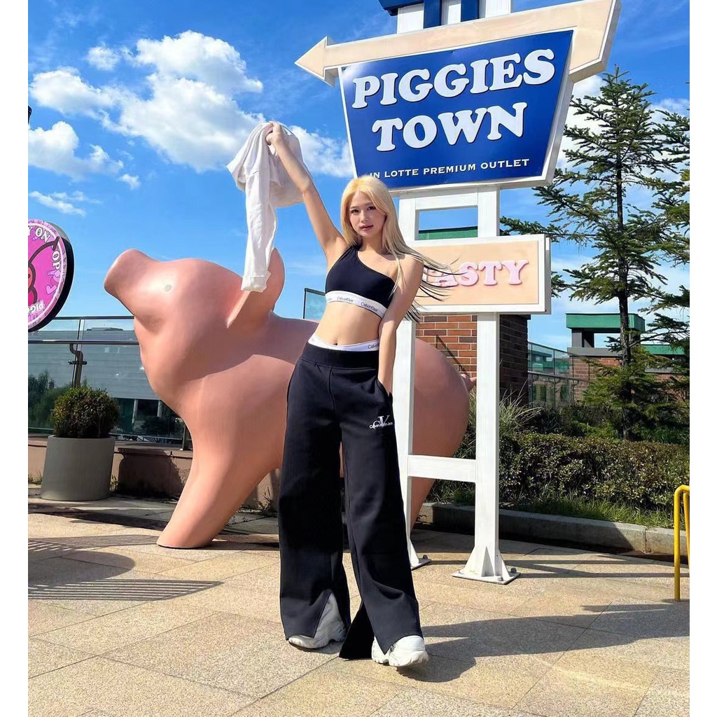 Set 2 Món Áo Bralette &amp; Quần Short Nữ Bằng Vải Cotton Hiện Đại