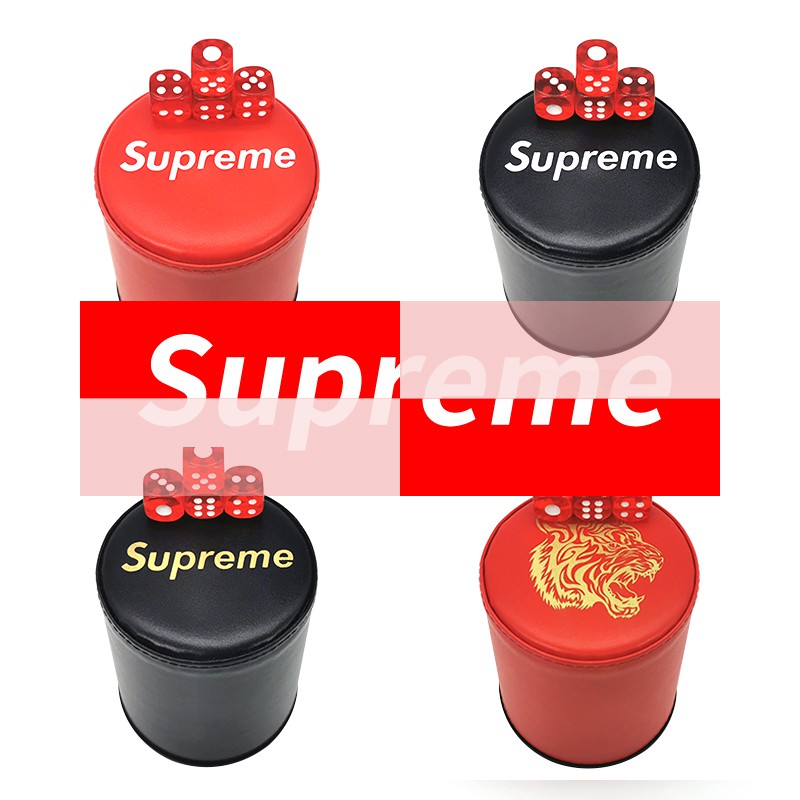 Cốc xúc xắc Supreme