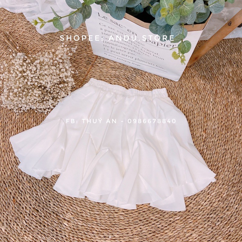 Chân váy đuôi cá xòe