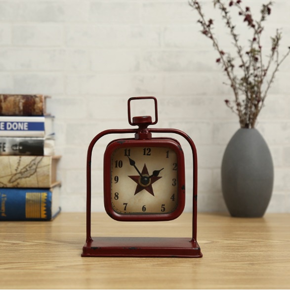 Đồng hồ cổ điển vintage bằng sắt khung vuông treo