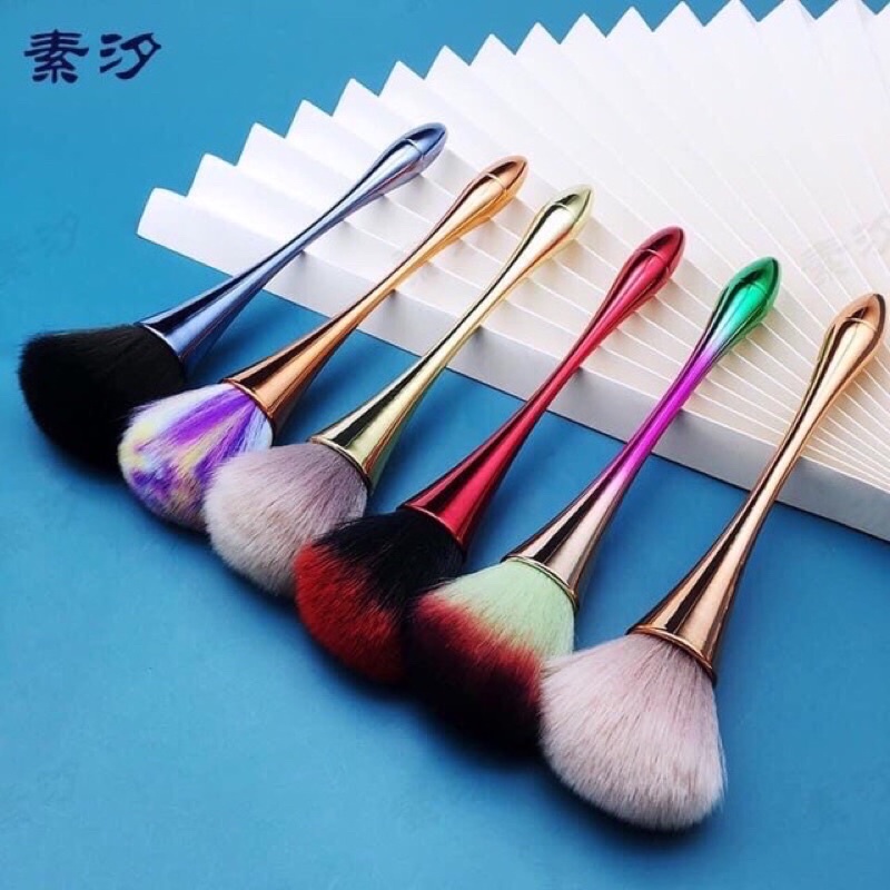 Cọ phủi móng siêu đẹp