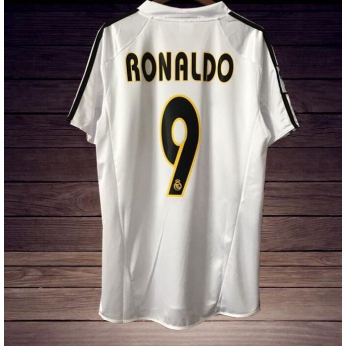 Áo bóng đá đội tuyển Real Madrid 04-05 phong cách retro