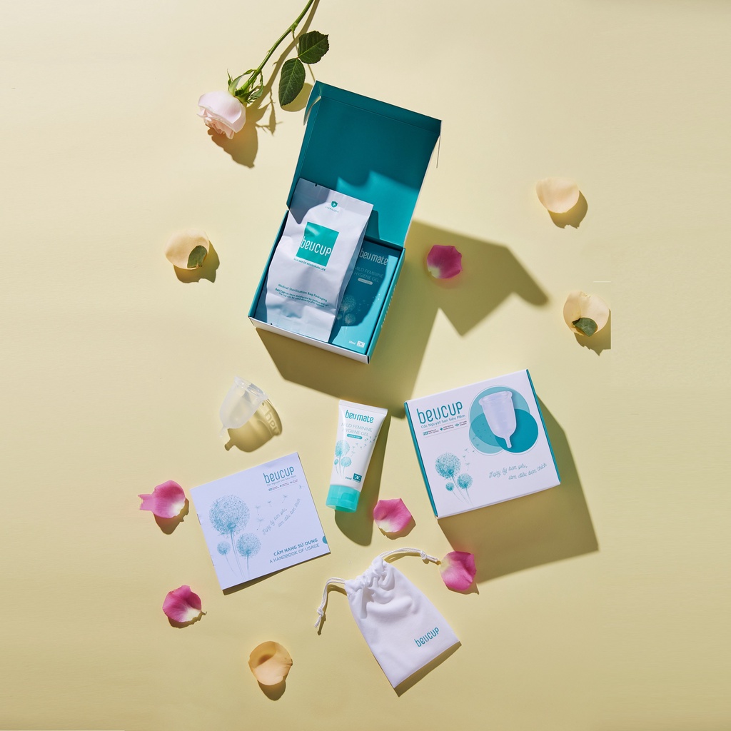 Combo 1 Bộ cốc nguyệt san beUcup và 1 chai nước giặt đồ lót beUcare 200ml