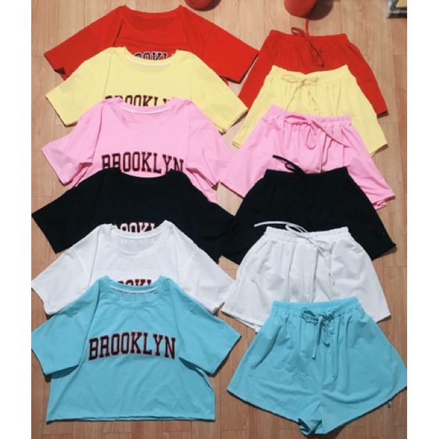 [Mã WASTHOT giảm 15K đơn bất kì] Video_Sét áo croptop + quần siêu xinh | BigBuy360 - bigbuy360.vn