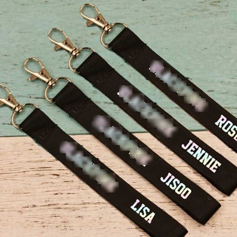 (Sỉ 20k) Dây treo Nametag trong Blackpink Lisa Jisoo Jennie Rose strap hologram