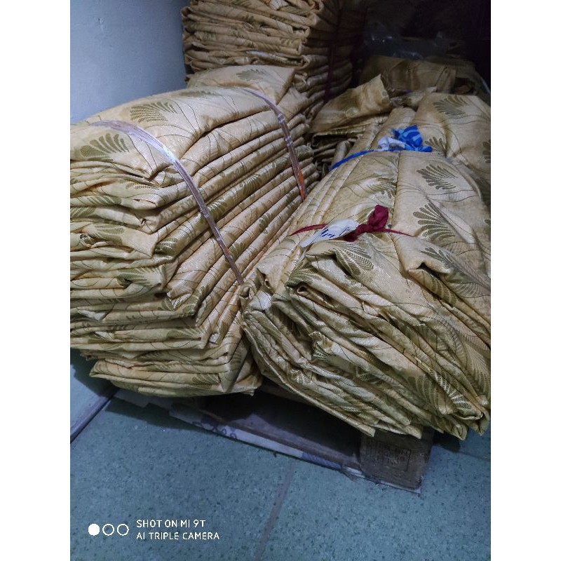 VỎ LỒNG ĐỆM BA TẤM VẢI GẤM CAO CẤP . Bán sỉ sll