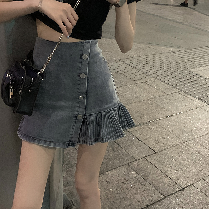 Chân Váy Denim Lưng Cao Xếp Ly Phối Nút Xinh Xắn Dành Cho Nữ | BigBuy360 - bigbuy360.vn