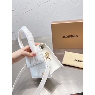 TÚI JACQUEMUS DA BÒ SIZE 18CM (Sẵn tay xoắn)