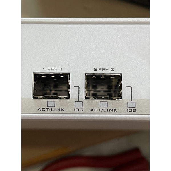 Thiết bị switch cao cấp mikrotik CSS326-24G-2S+RM hàng mới