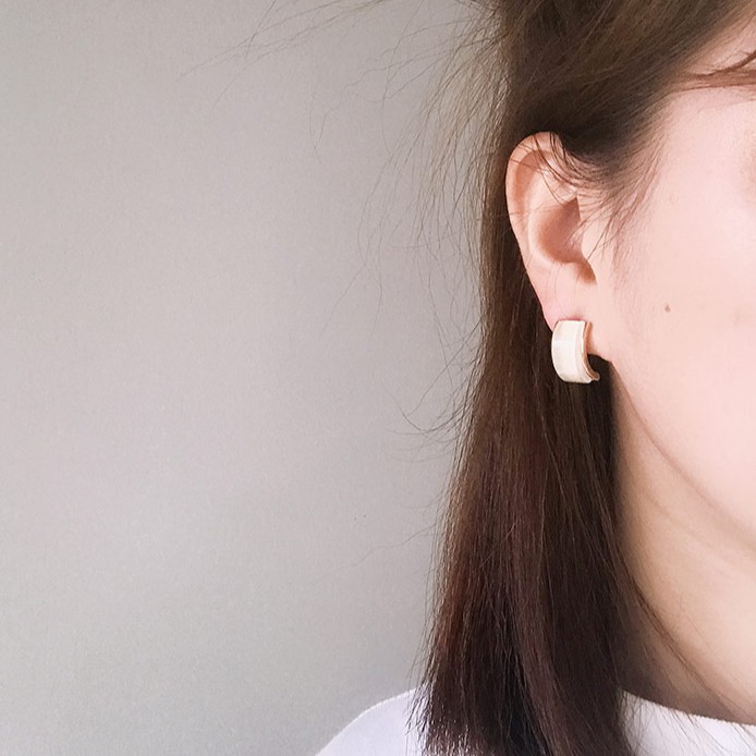 Khuyên tai kẹp không bấm lỗ chốt cố định K212 bằng hợp kim mạ vàng hình chữ C dáng ngắn Leous Accessories