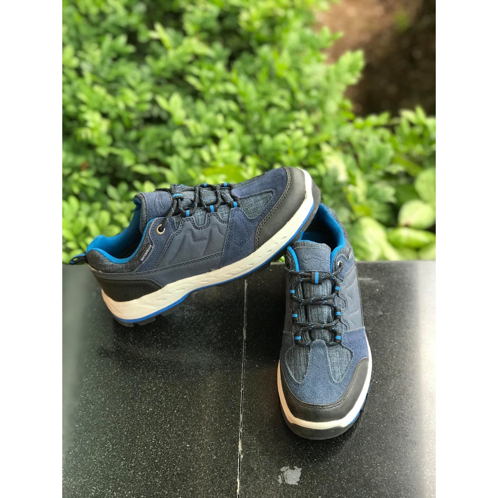Sale giày leo núi, đi bộ đường dài size 37 hiệu Crivit