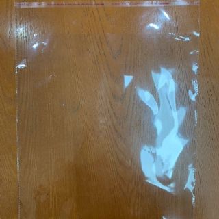 Túi bóng kiếng có dán miệng. Có 2 kích thước mới