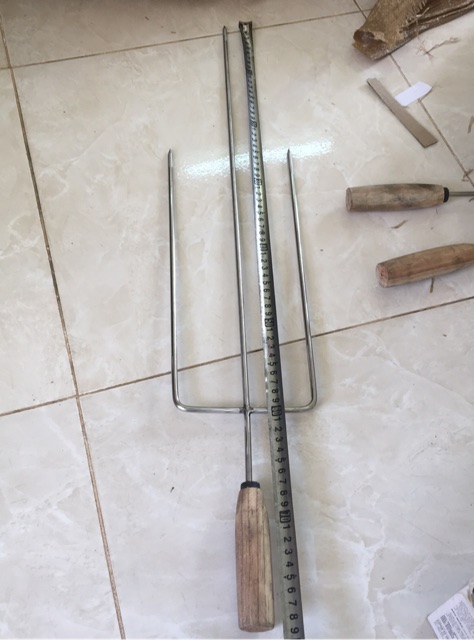 Xiên Nướng Gà Vịt Không Có Bánh Răng