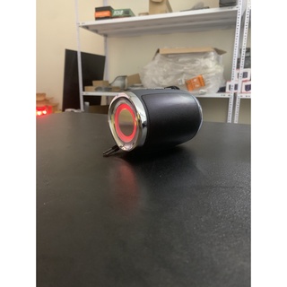 Loa BLT L57