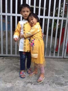 Combo áo dài cách tân bé trai bé gái