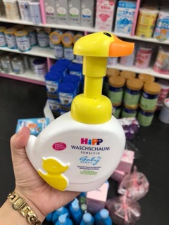 Sữa tắm con vịt thương hiệu Hipp