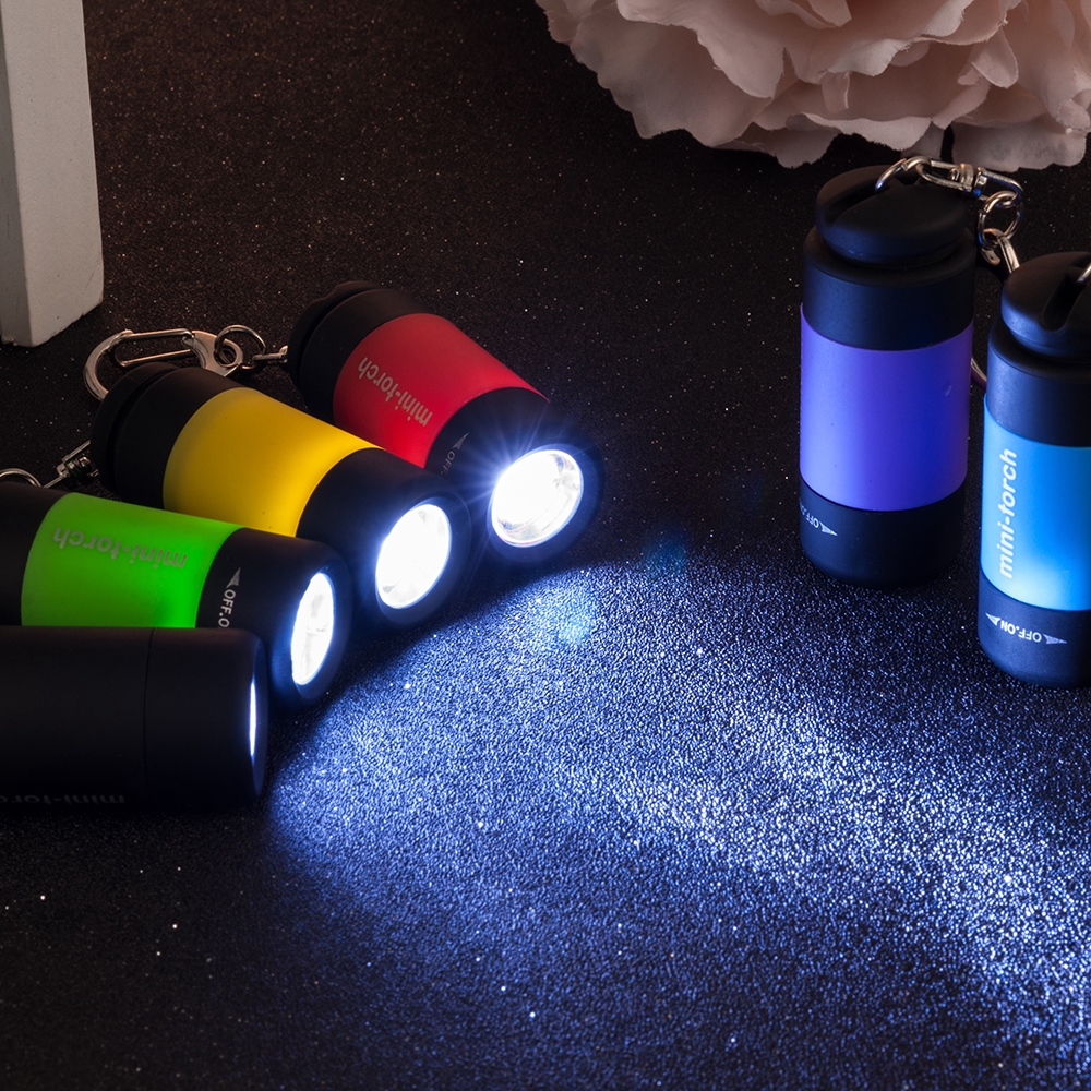 Móc Khóa Đèn Pin LED MINI Di Động Chống Nước Có Thể Sạc Lại Bằng Cổng USB Mới