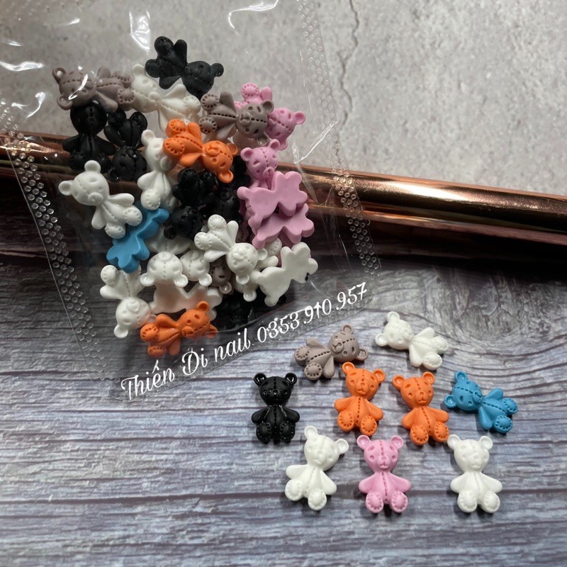 Phụ kiện trang trí móng: Hoa sứ nhí kèm nơ và gấu Thiên Di Nail