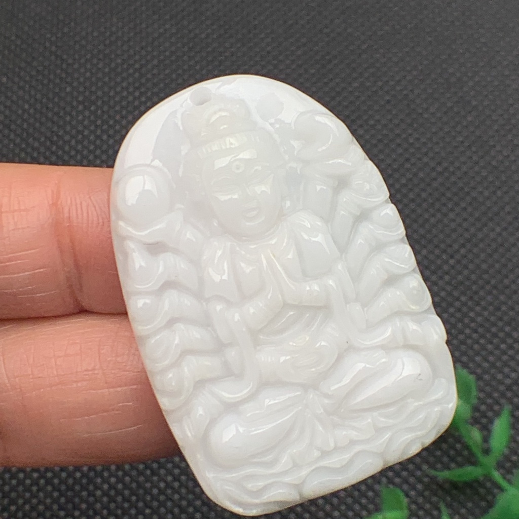 Thiên thủ thiên nhãn phong thủy ngọc cẩm thạch/Ngọc phỉ thúy tự nhiên