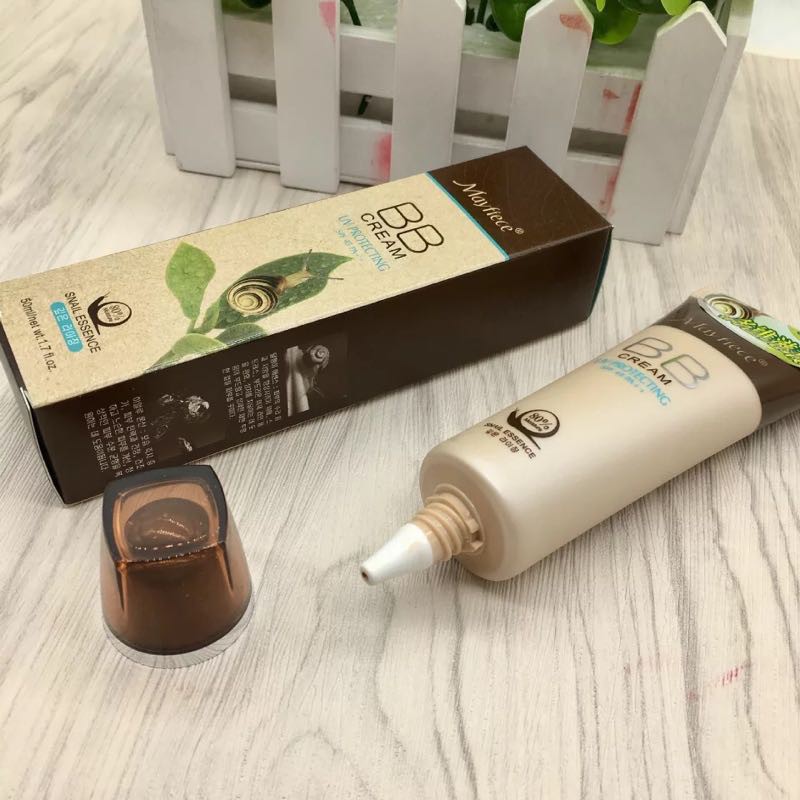 kem nền trắng da BB Cream Water Light Mayfiece Snail tinh chất ốc sên Hàn Quốc 50ml