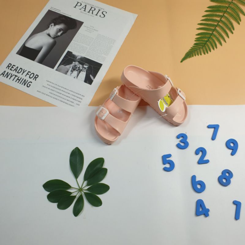 Dép hai quai ngang Red Apple 2562 Thái Lan siêu nhẹ, êm chân, bền đẹp trong mọi thời tiết