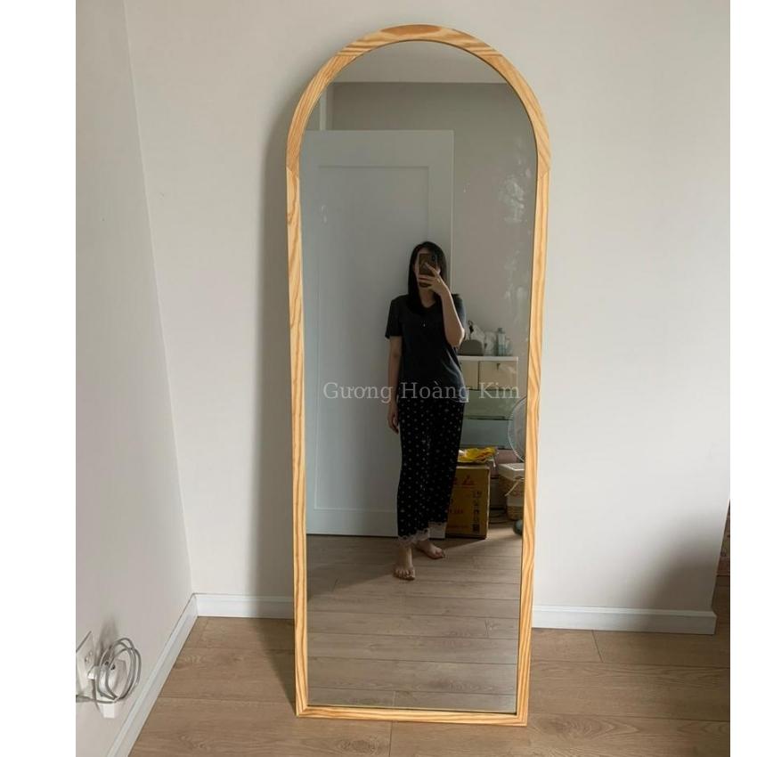 Gương soi toàn thân khung gỗ treo tường mái vòm decor nịnh dáng kích thước 50x160cm guonghoangkim mirror KG0001