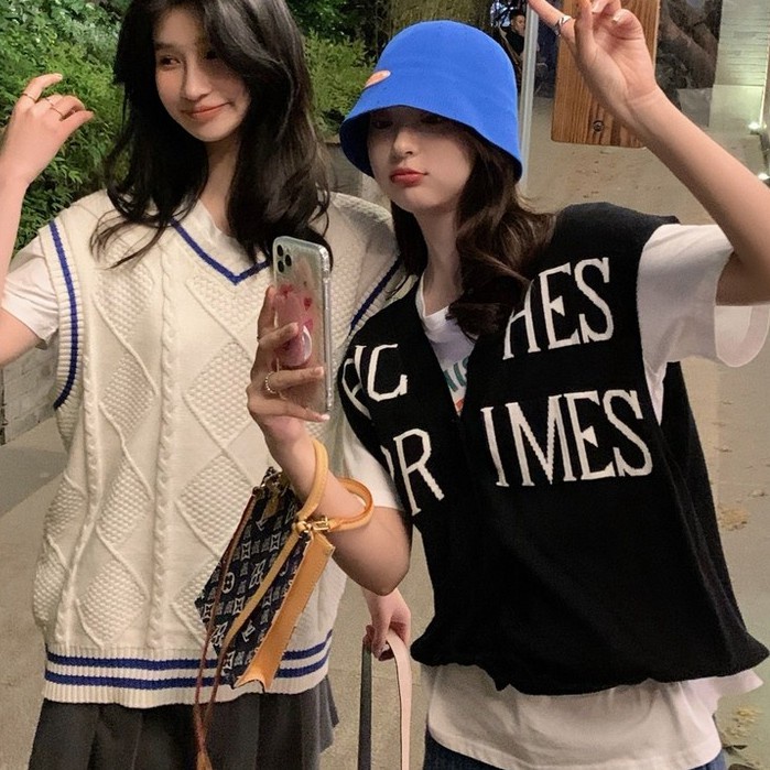 Áo Dệt Kim Cổ Chữ V Dáng Rộng Màu Sắc Tương Phản Phong Cách Hàn Quốc | BigBuy360 - bigbuy360.vn