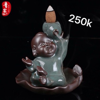 Thác khói trầm hương