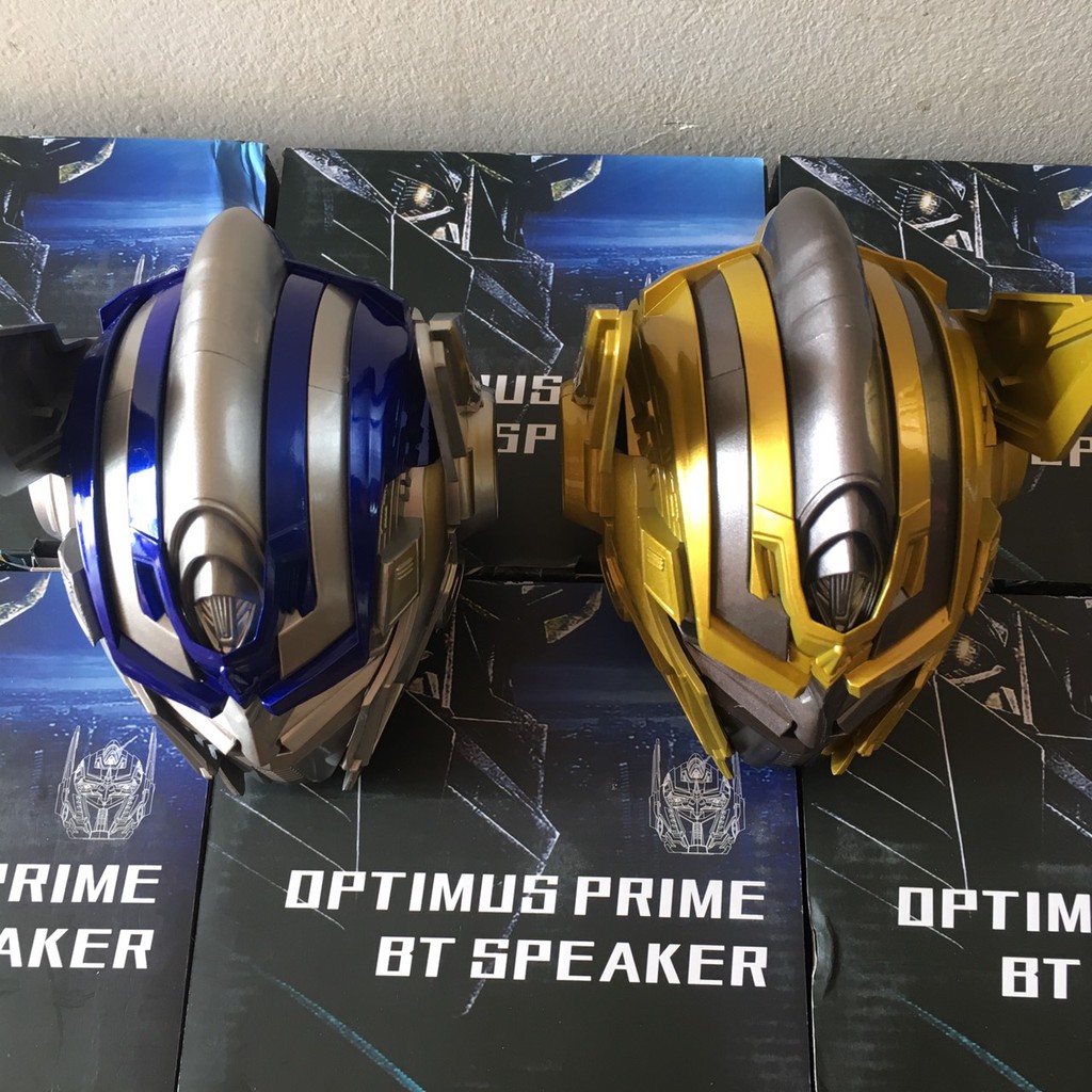 Loa bluetooth mô hình Optimus Prime Transformer siêu hot 2019