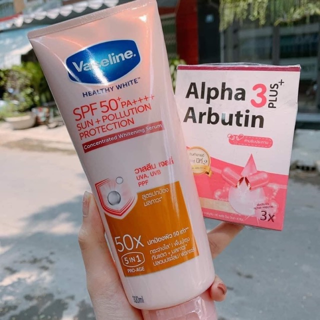 COMBO DƯỠNG THỂ VASELINE VÀ VIÊN TRẮNG DA ALPHA ARBUTIN