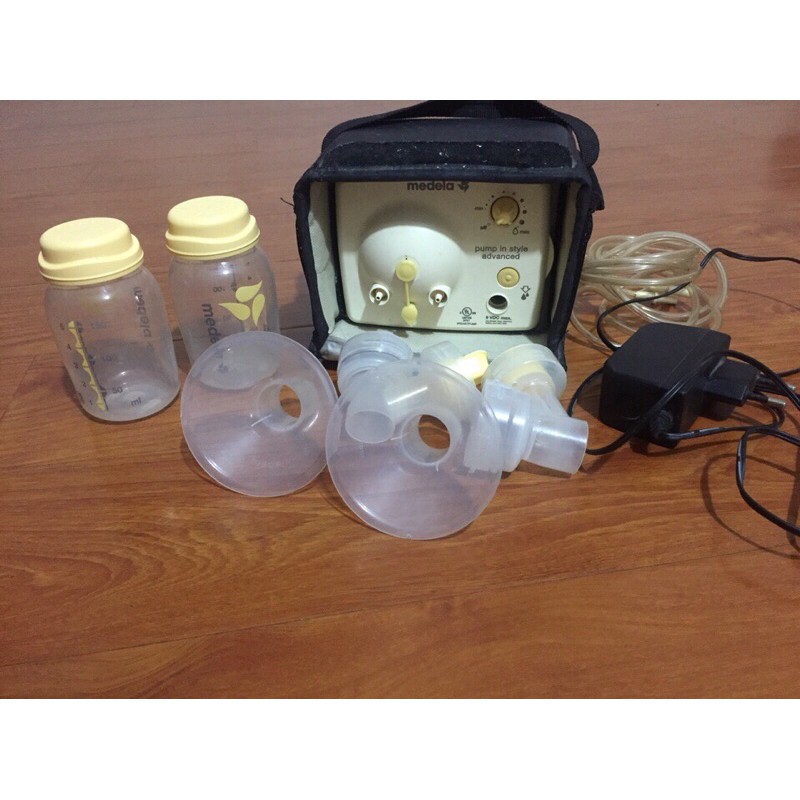 Thanh lý máy hút sữa medela pum