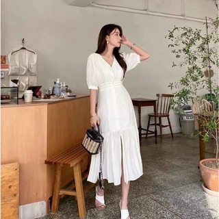 Đầm váy freesize trắng cổ V đuôi cá
