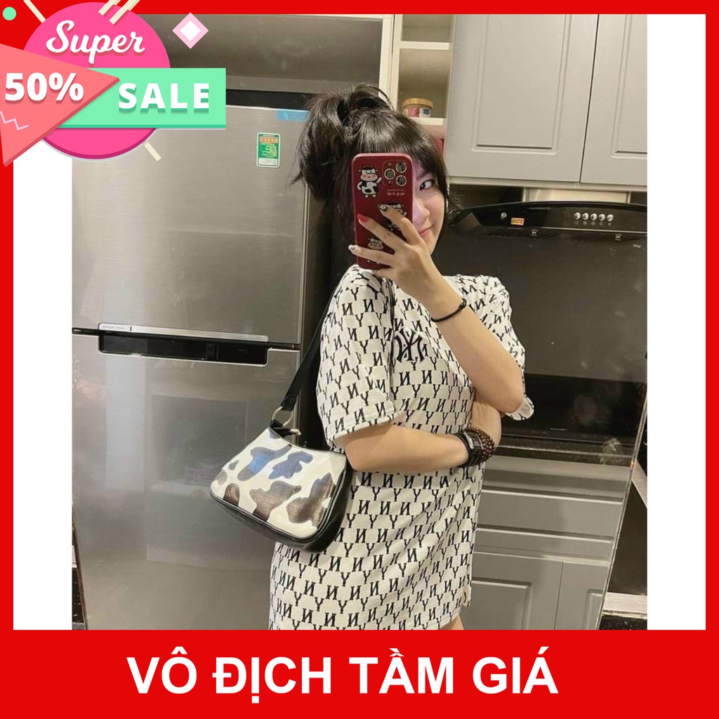 Áo thun nữ phông Chữ Y Thêu logo Ngưc Đen Trắng Cho Nam Và Nữ