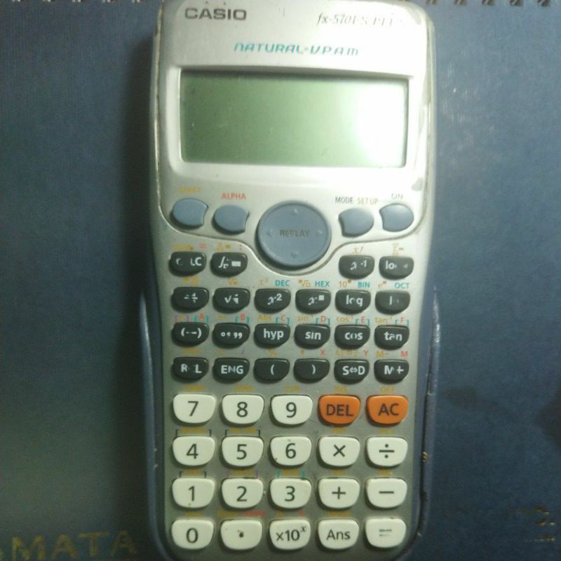 Máy tính Casio fx-570ES PLUS
