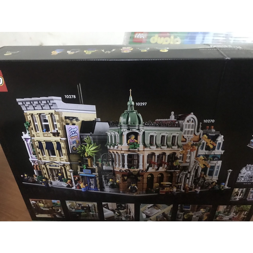 Lego 10297 - Khách sạn cổ điển Boutique