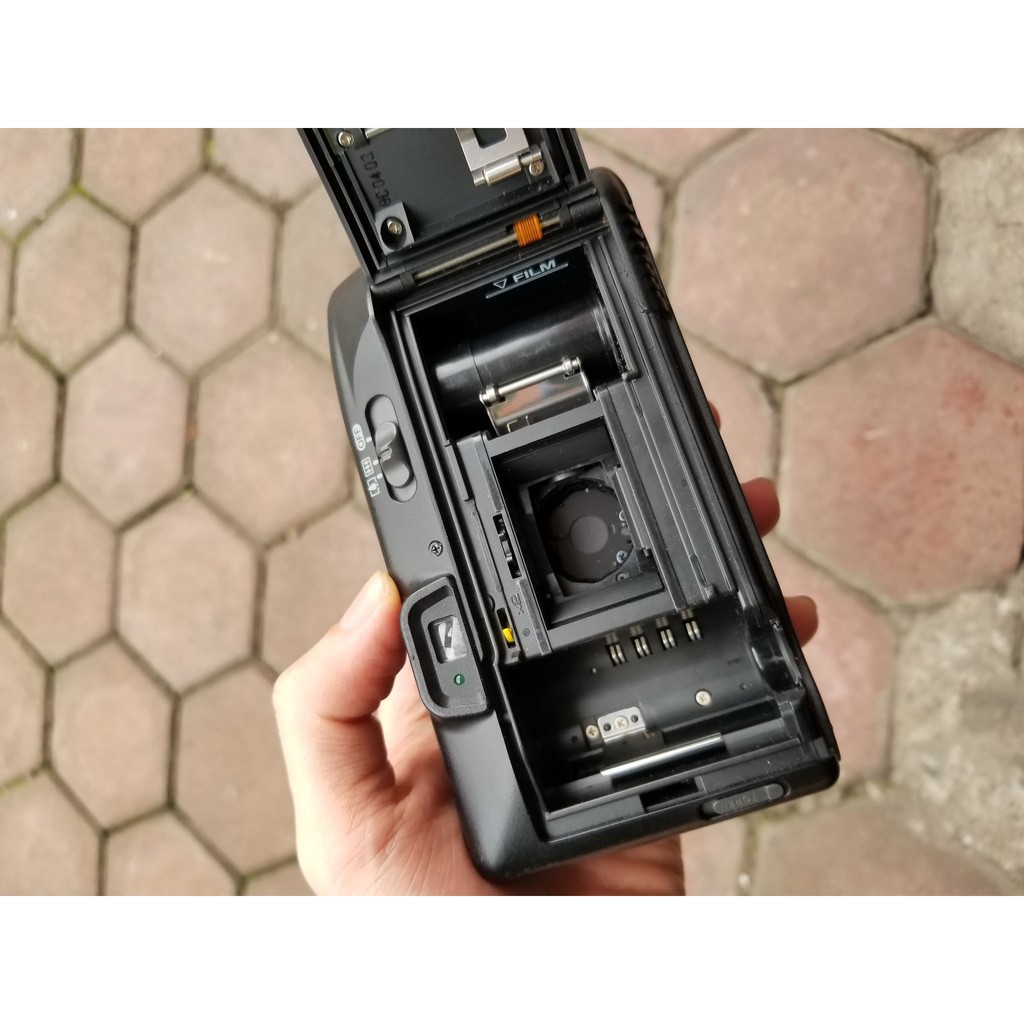 Máy ảnh canon autoboy tele 6