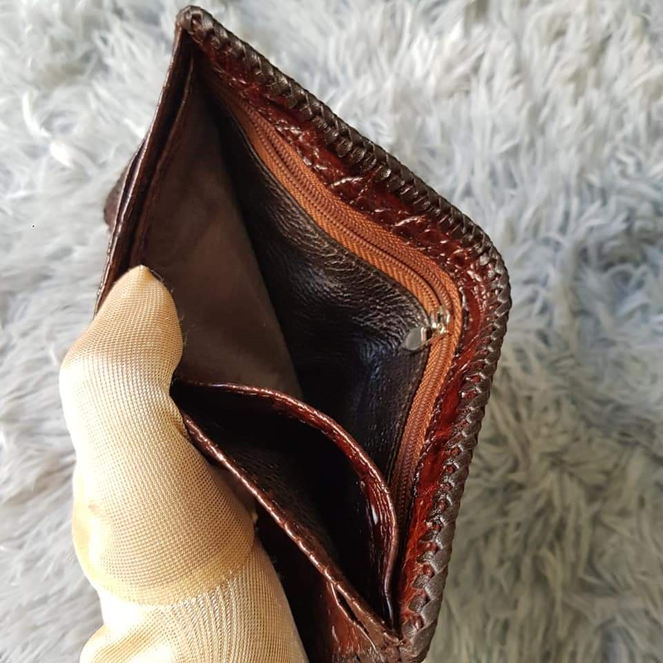 Ví Da Cá Sấu Thủ Công 2 Mặt | Ví Cá Sấu Đan Viền Da Bụng Dáng Đứng | Màu Nâu | Bảo Hành 24 Tháng