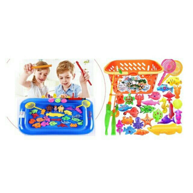 Bộ sản phẩm bể kèm cần và các con vật cho bé tha hồ câu