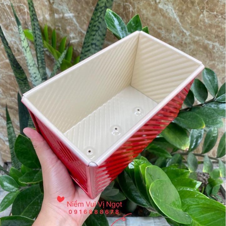 Khuôn Bánh Mì Gối 450gr Màu Đỏ - Suncity