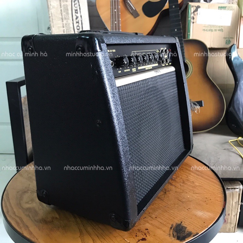 YAMAHA AR-1500 guitar amplifier, hàng chính hãng cho guitar điện