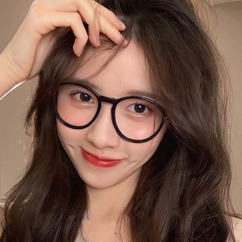 Mắt Kính Trong Gọng Đen - KINH1038