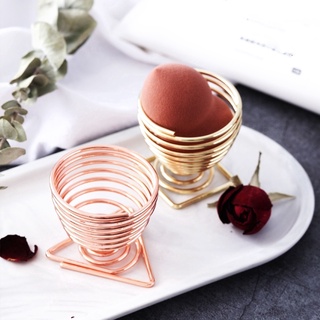 Handy gourd-shaped makeup sponge