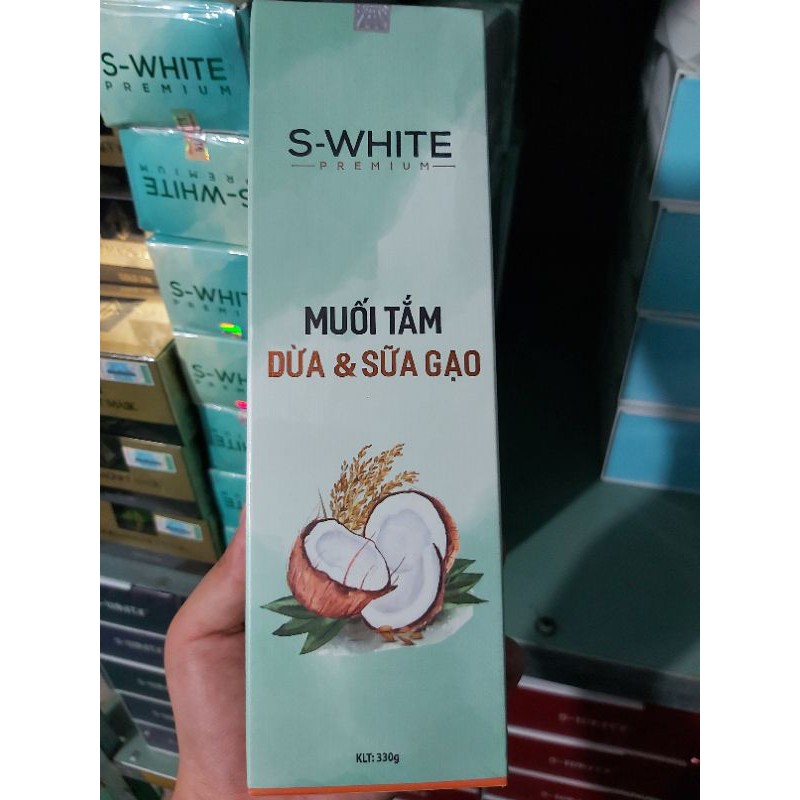 Muối Tẩy Tế Bào Chết Dừa Và Sữa Non Swhite