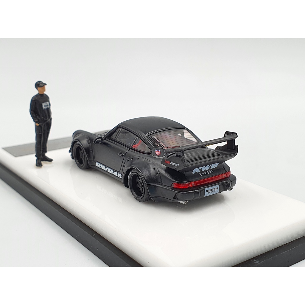 Xe Mô Hình Porsche Rauh-Welt Stella Artois 1:64 Time Micro x Moxtoys ( Đen )