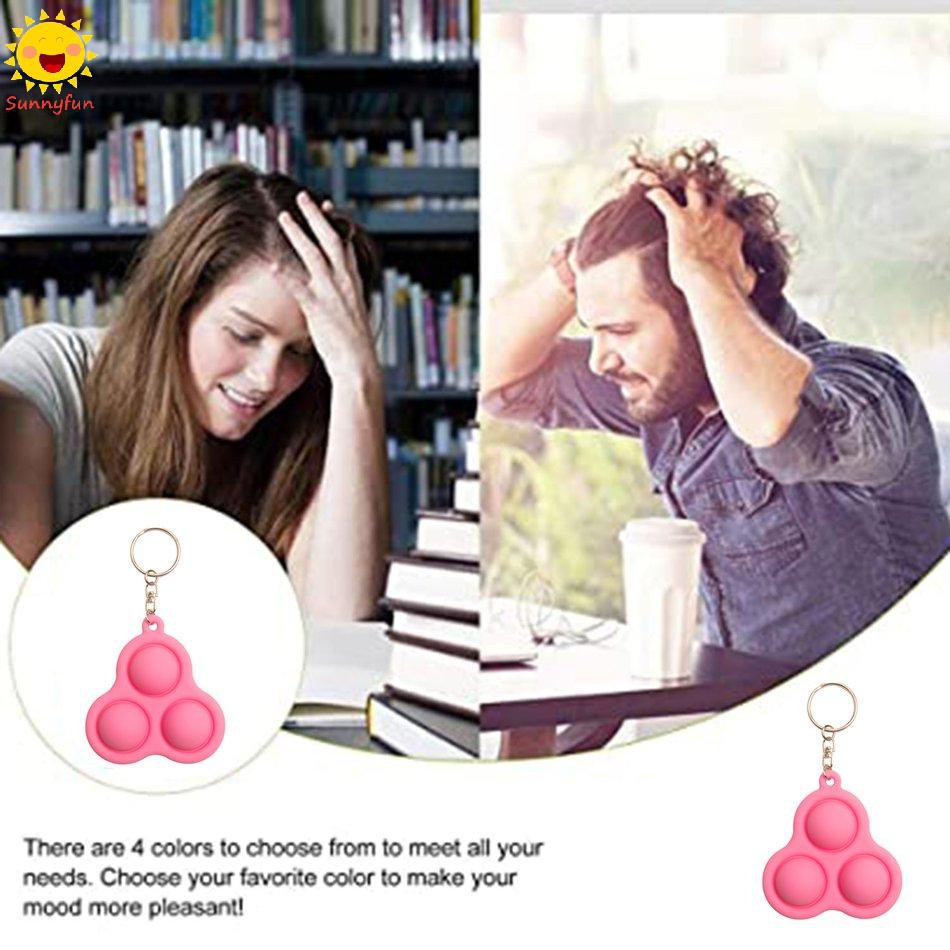 SF Đồ Chơi Bóp Nén Giảm Căng Thẳng Bằng Silicone Kèm Móc Khóa
