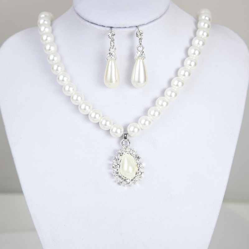 Bộ Vòng cổ + Bông Tai ĐíNh Đá/NgọC Trai Giả Sang TrọNg