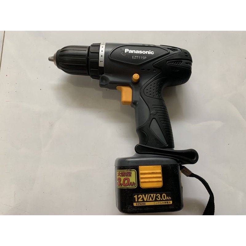Máy khoan Panasonic EZT115P 12v
