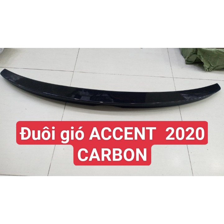 Đuôi gió liền cốp Accent 2018, 2019, 2020-2021-2022 vân cacbon cao cấp