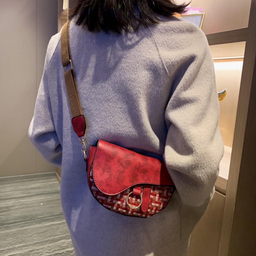 Túi xách nữ, Túi đeo chéo nữ làm bằng da đựng mỹ phẩm điện thoại đi chơi phong cách Hàn Quốc trẻ trung năng động TT0115L